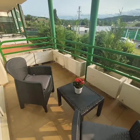 Apartamento Con Piscina Y Garaje Apartment Puente Arce
