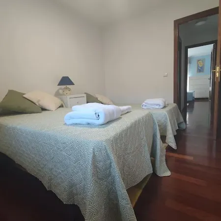 Apartamento Con Piscina Y Garaje * Puente Arce
